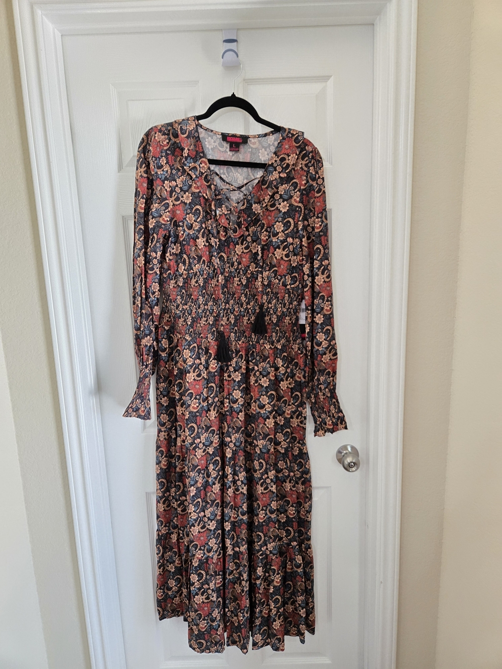 Boho Lace-Up Maxi Dress in Black and Rust Floral